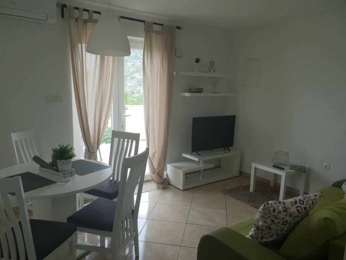 E&M Apartment Senj  Exterior foto